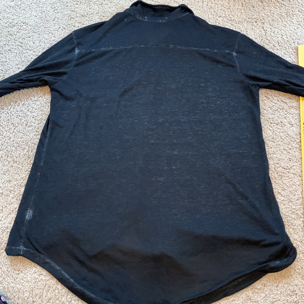 5/$25❗️Black Button-Up Shirt - Picture 8 of 12